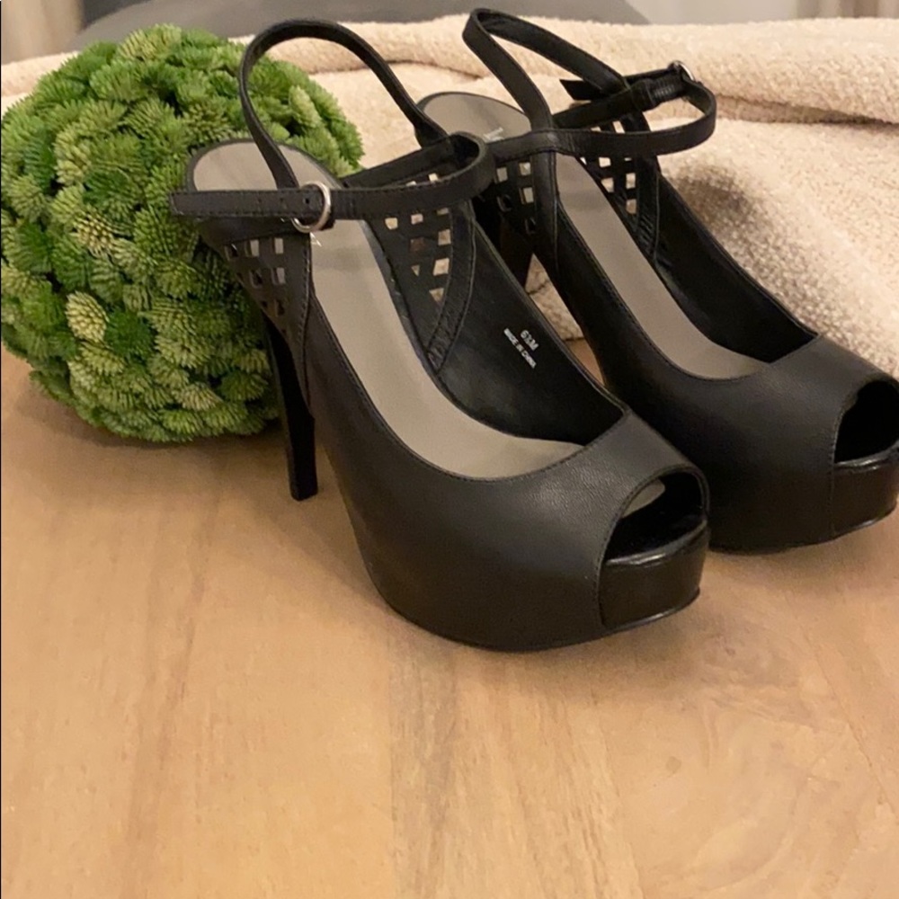 Levity (from DSW) Platform Shoes